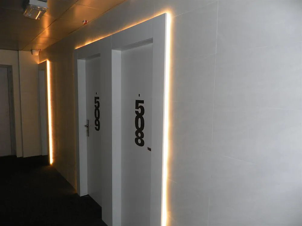 Smart Hotel Central Милан