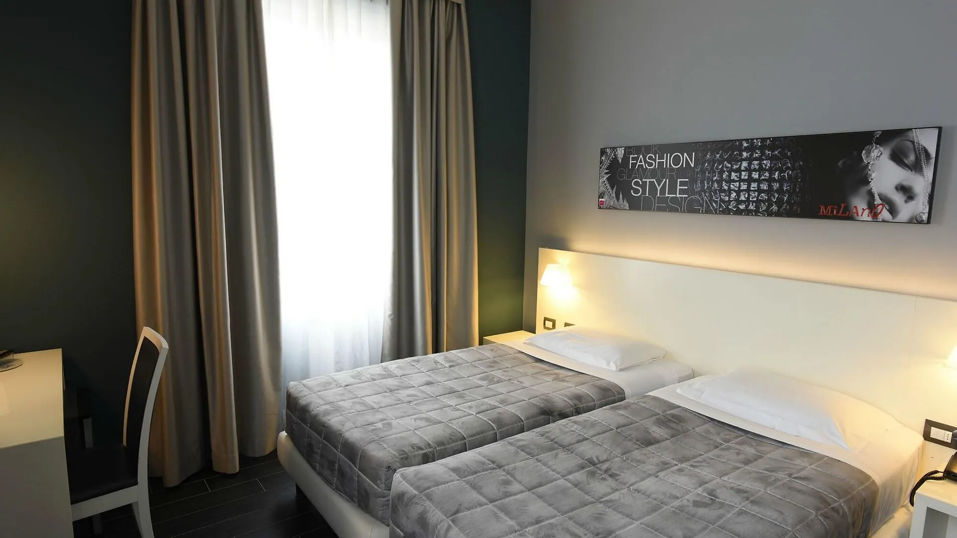 Smart Hotel Central Milan 4*,  Italie