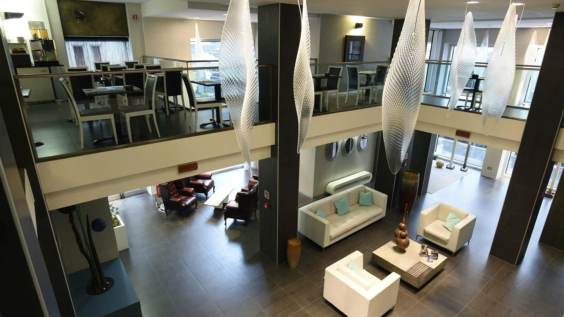 ****  Smart Hotel Central Milan Italy