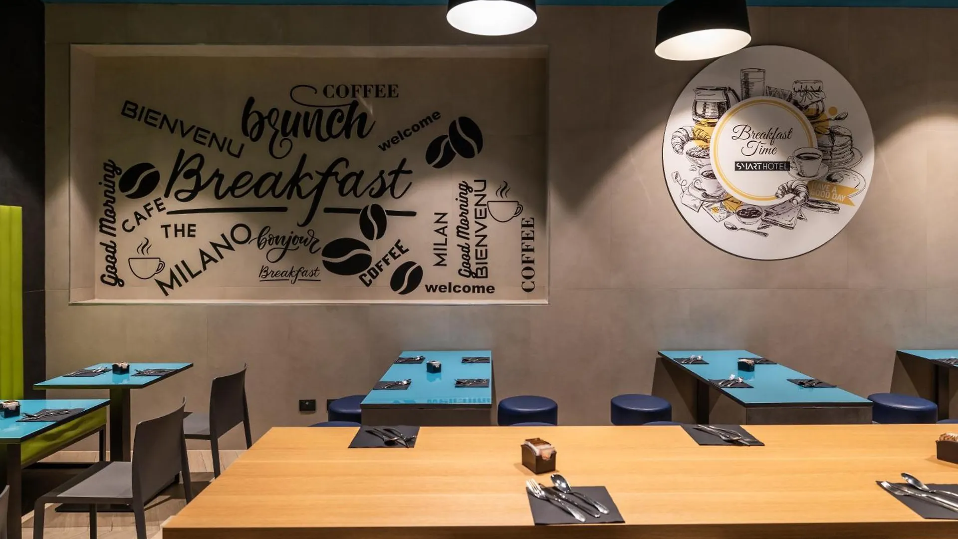Smart Hotel Central Milan 4*,  Italy