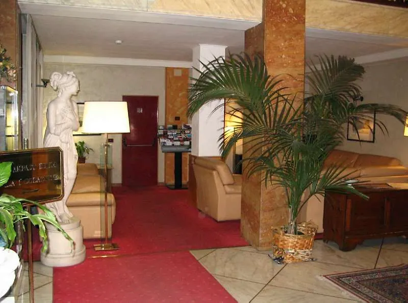 Smart Hotel Central Milan
